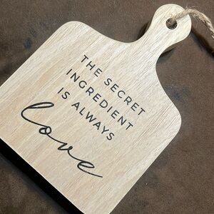 NWT Belle Maison Wall Decor